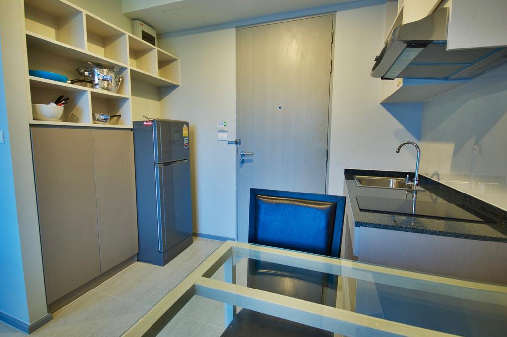 6Th Avenue Surin By Risa Apartment Ngoại thất bức ảnh