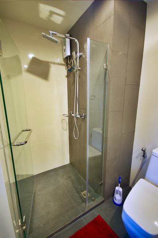 6Th Avenue Surin By Risa Apartment Ngoại thất bức ảnh